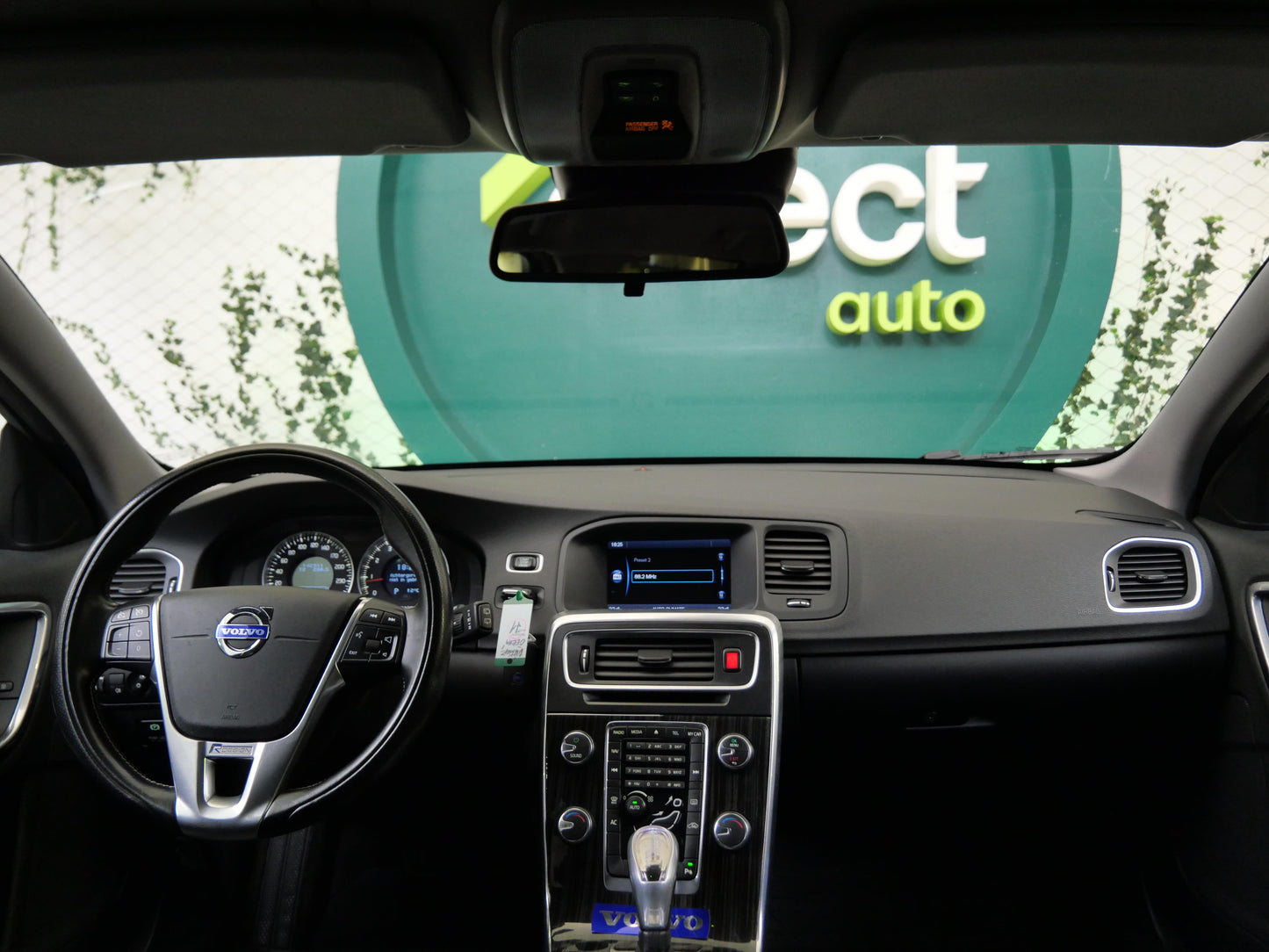 Volvo V60 T3 110 kW Kinetic