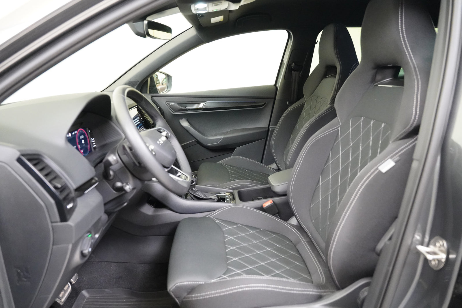Škoda Karoq 2.0 TDI 110 kW 4x4 Sportline – foto 5