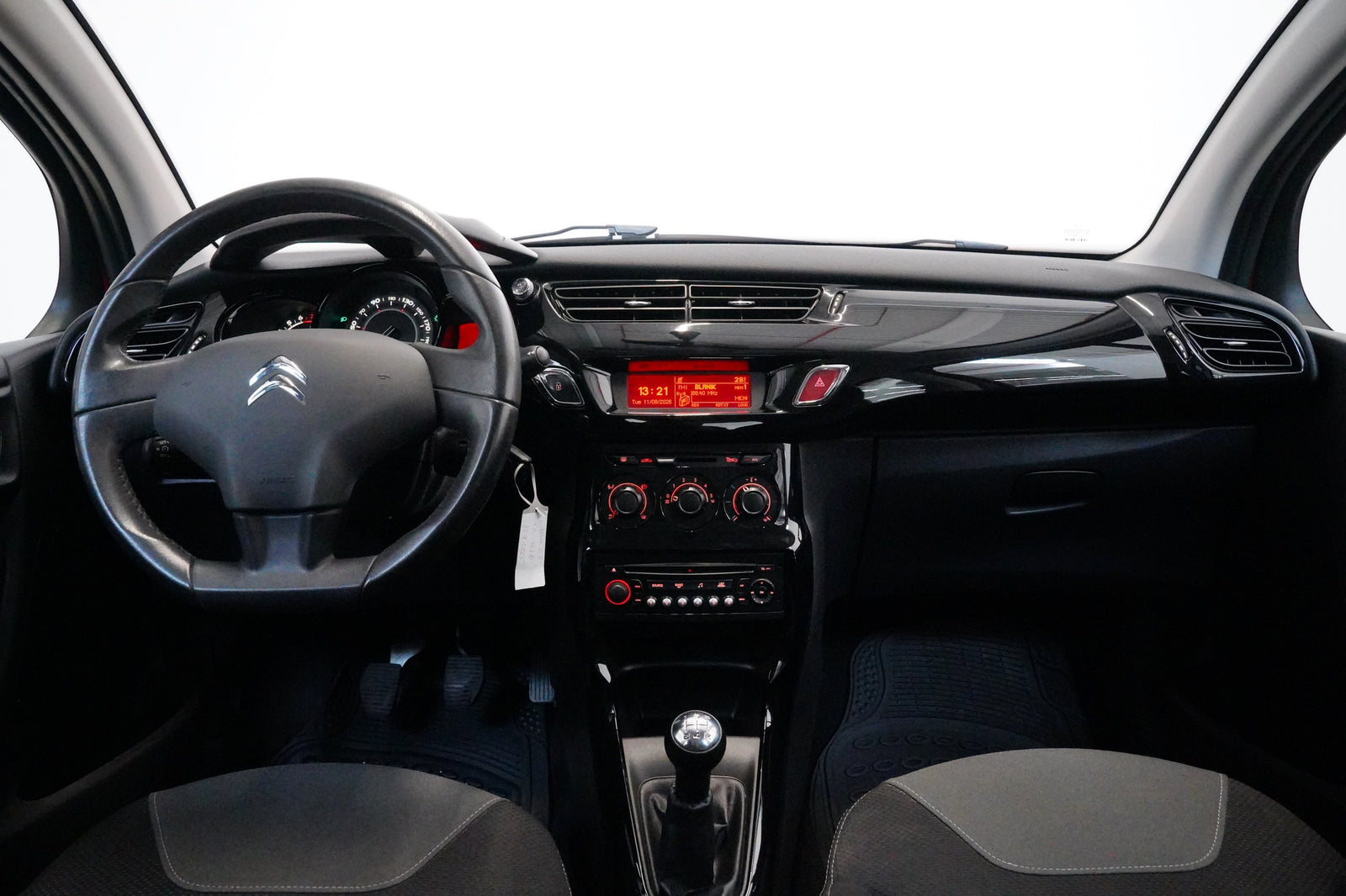 Citroën C3 1.1i 44 kW – foto 5