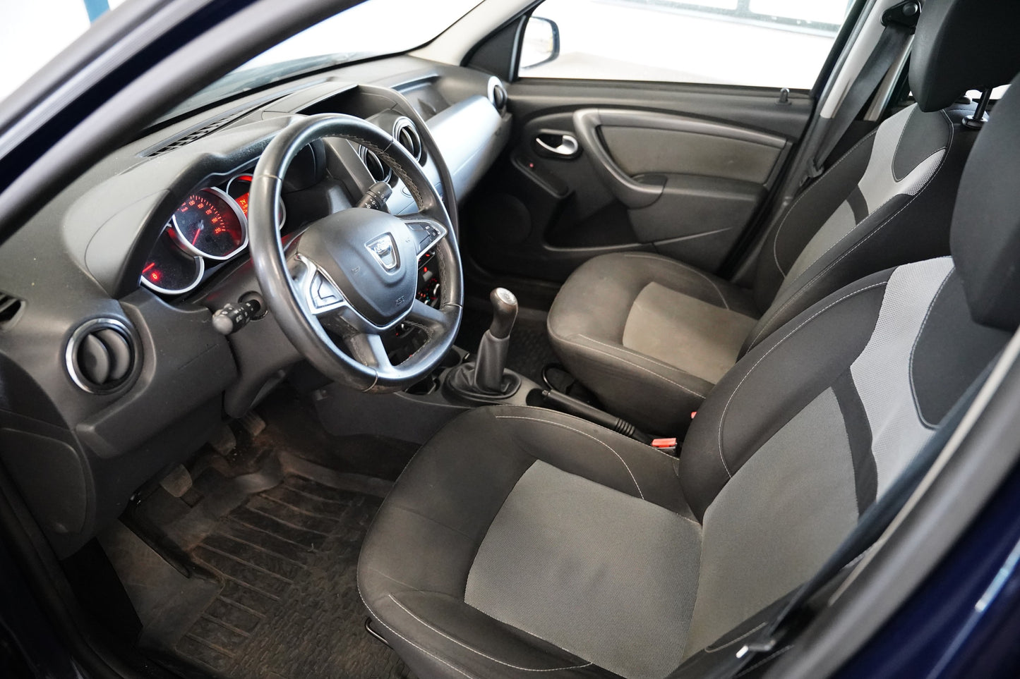Dacia Duster 1.6i 84 kW