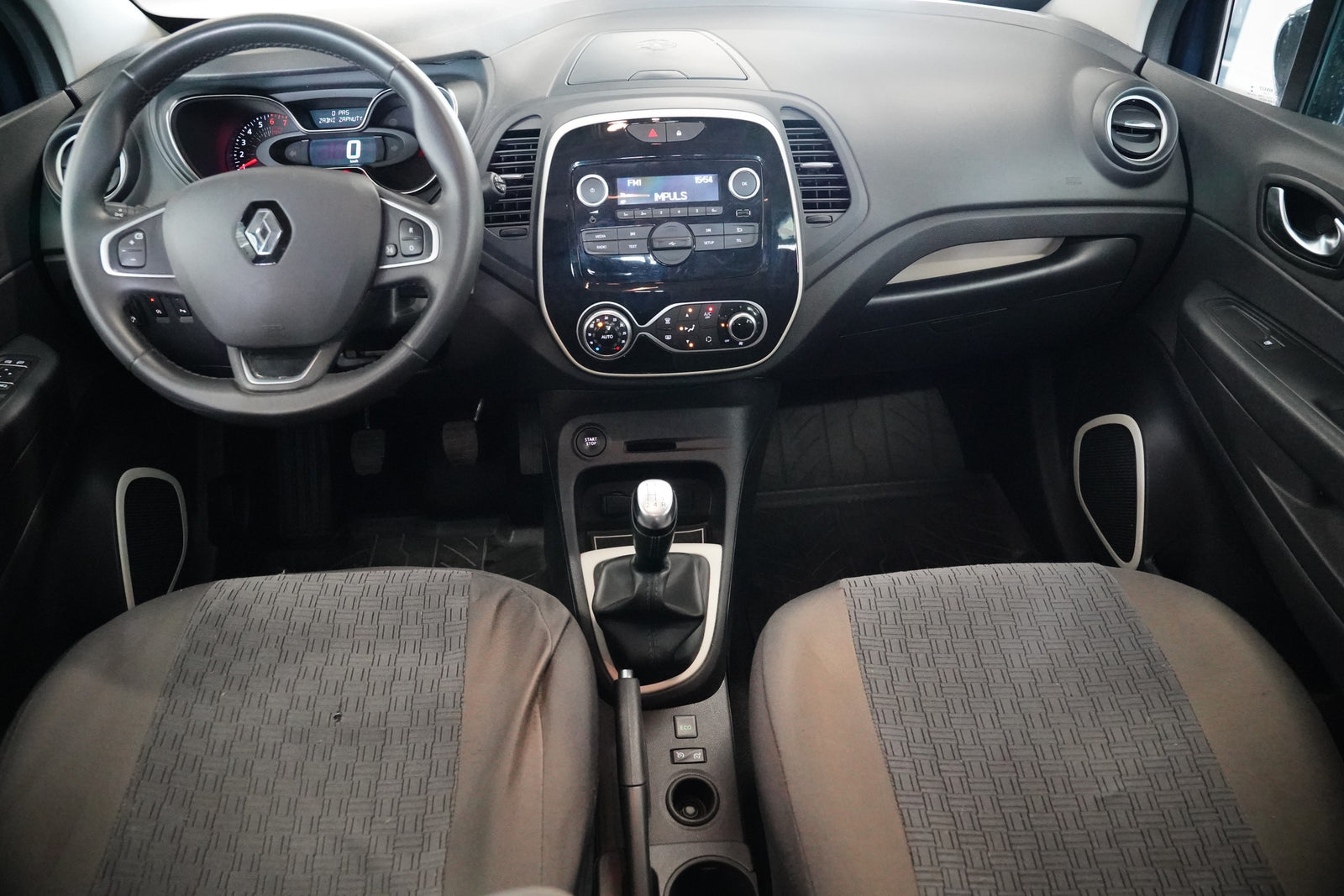 Renault Captur 0.9 Tce 66 kW Limited – foto 5