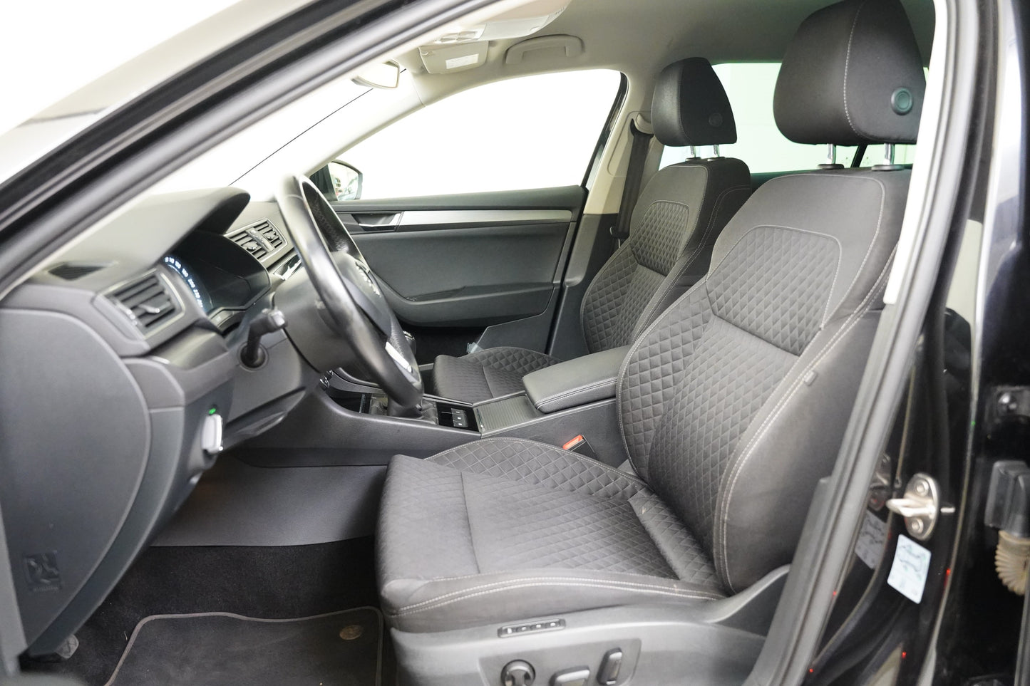 Škoda Superb 1.6 TDI 88 kW Style+