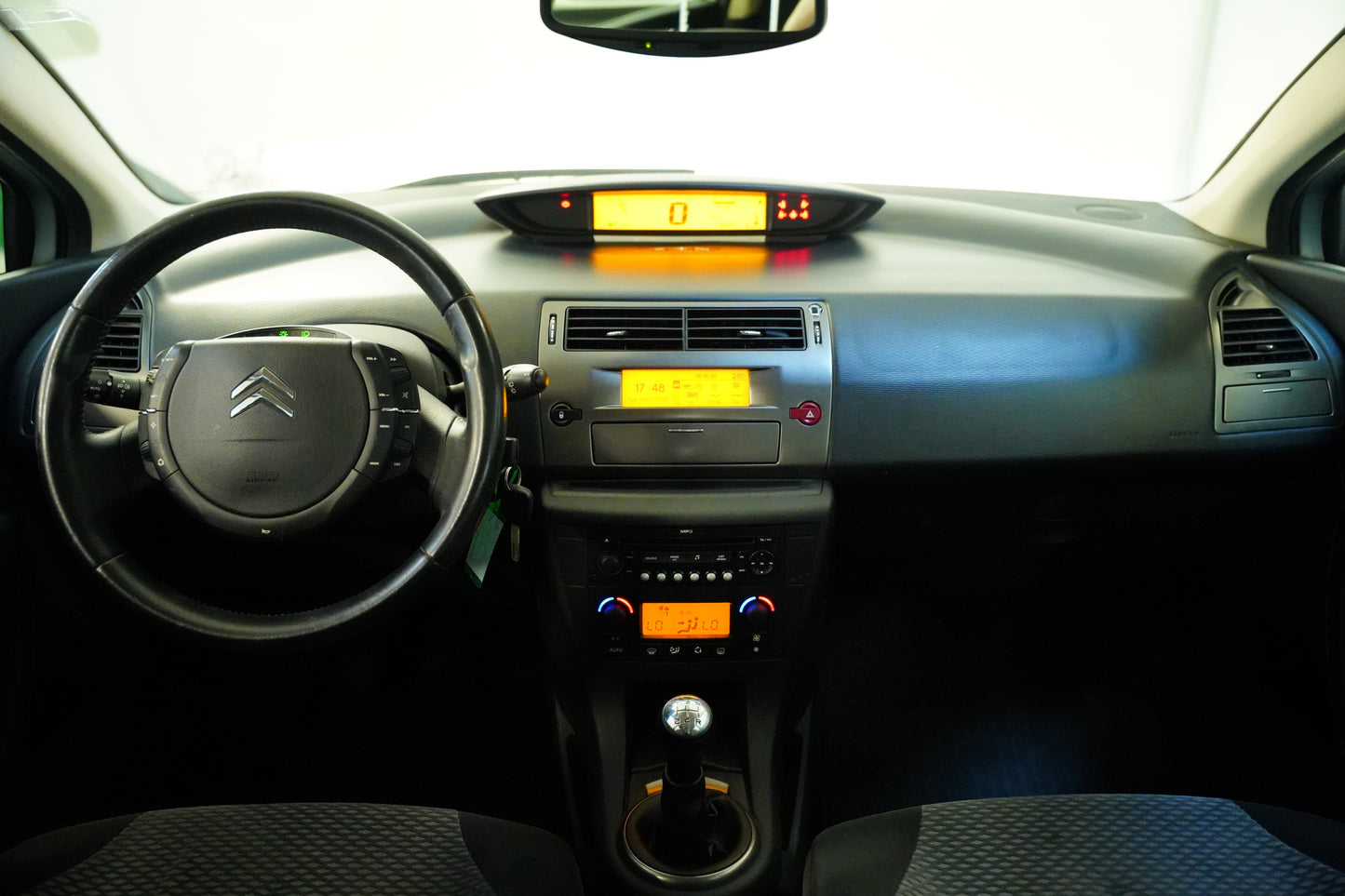 Citroën C4 1.4i 65 kw