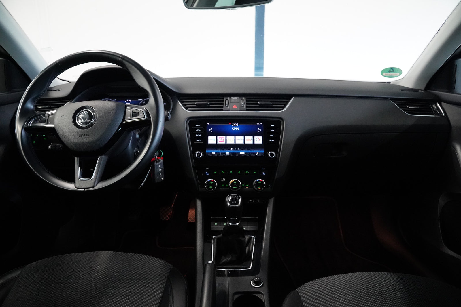Škoda Octavia 1.6 TDI 85 kW Style – foto 5