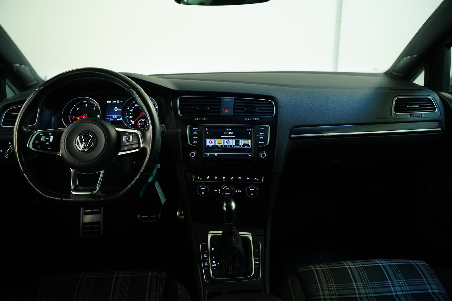 Volkswagen Golf 2.0 TDI 135 kW GTD