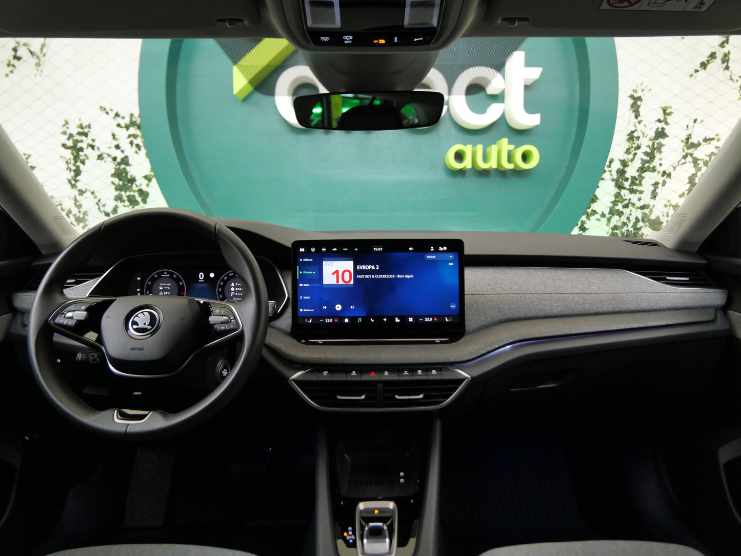 Škoda Octavia 1.5 eTSI 110 kW Top Selection