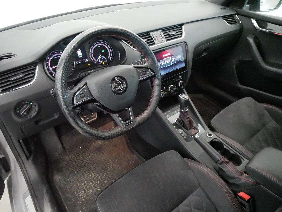 Škoda Octavia 2.0 TDI 135 kW 4x4 RS – foto 5
