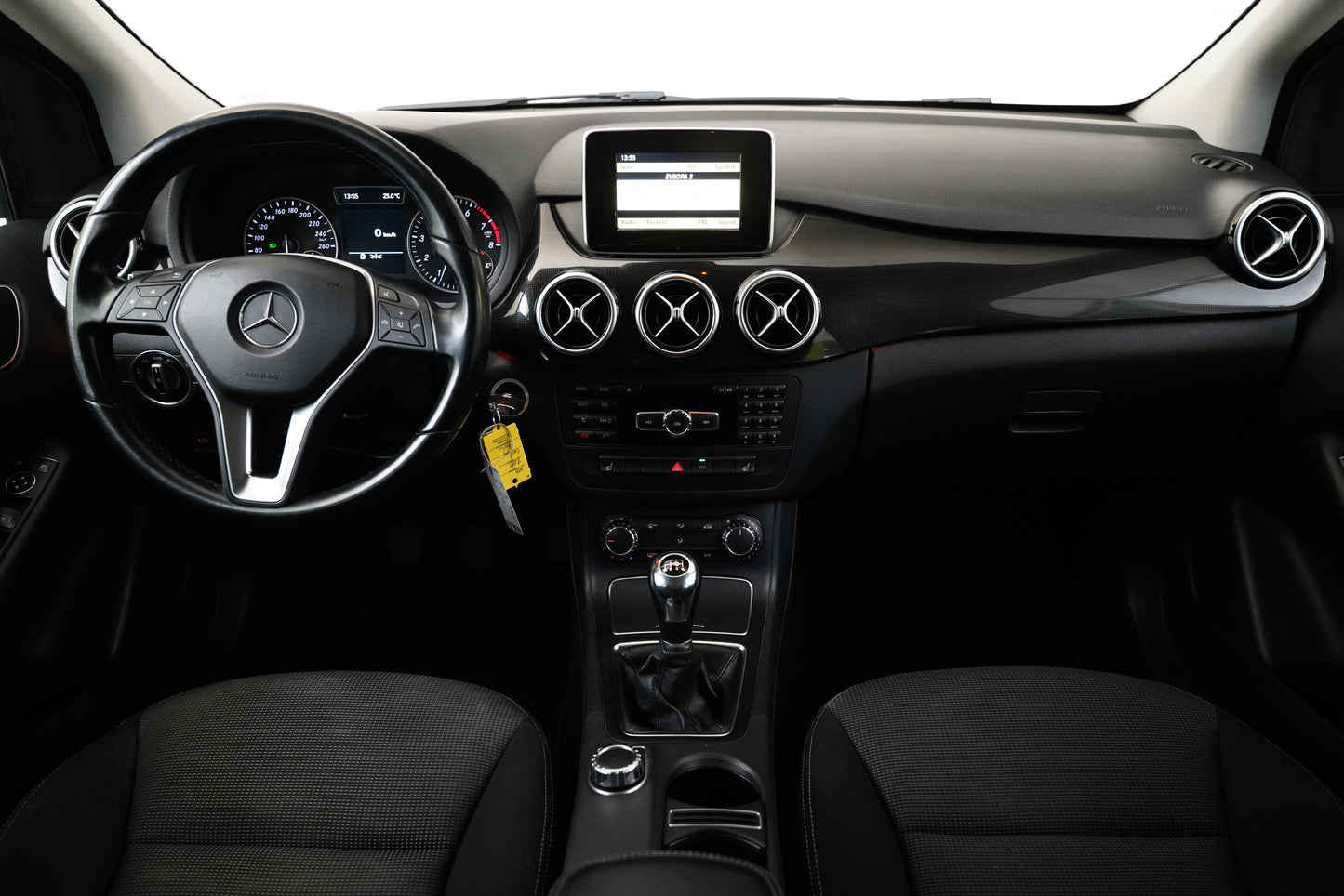 Mercedes-Benz Třídy B 180 i 90 kW