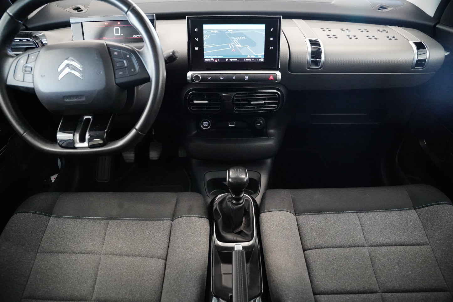 Citroën C4 Cactus 1.2 PureTech 81 kW Shine