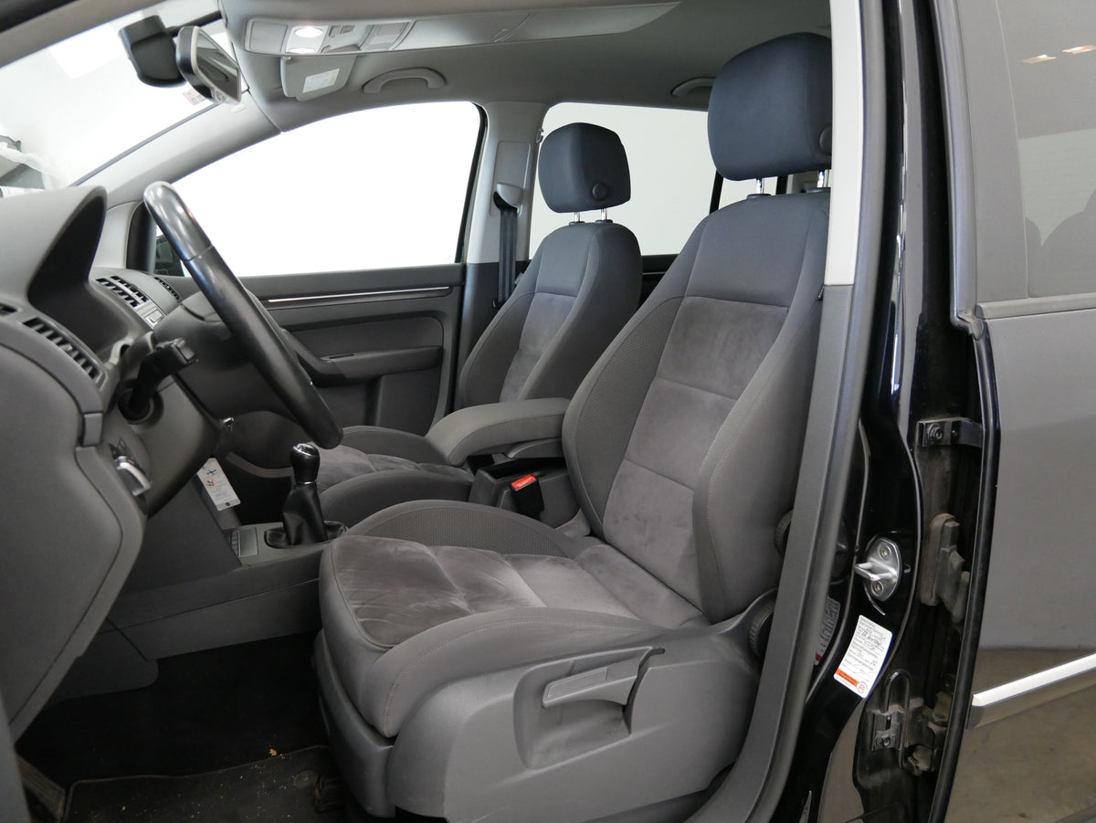 Volkswagen Touran 2.0 TDI 103 kW Highline – foto 6