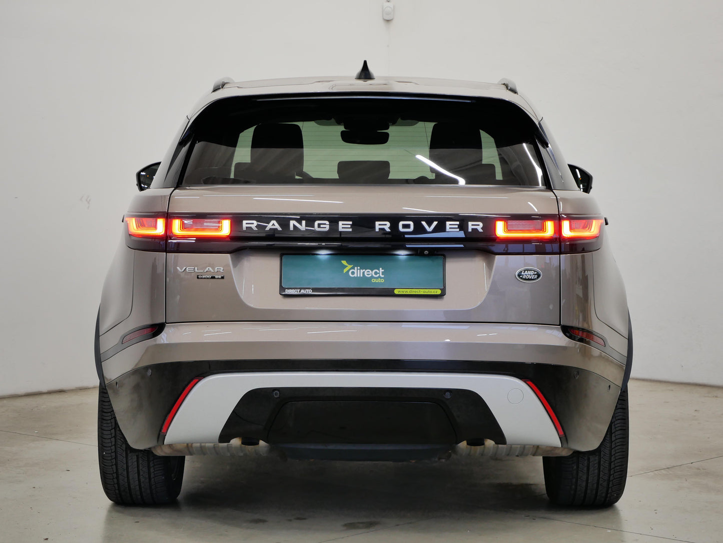 Land Rover Range Rover Velar D300 221 kW AWD SE