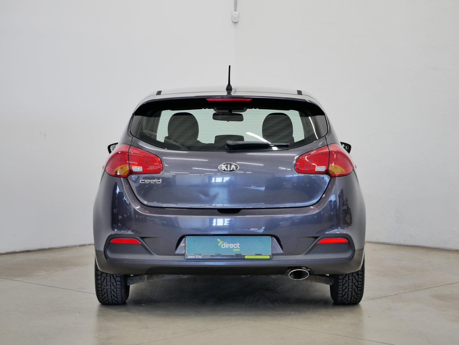 Kia Ceed 1.4i 74 kW Comfort – foto 6
