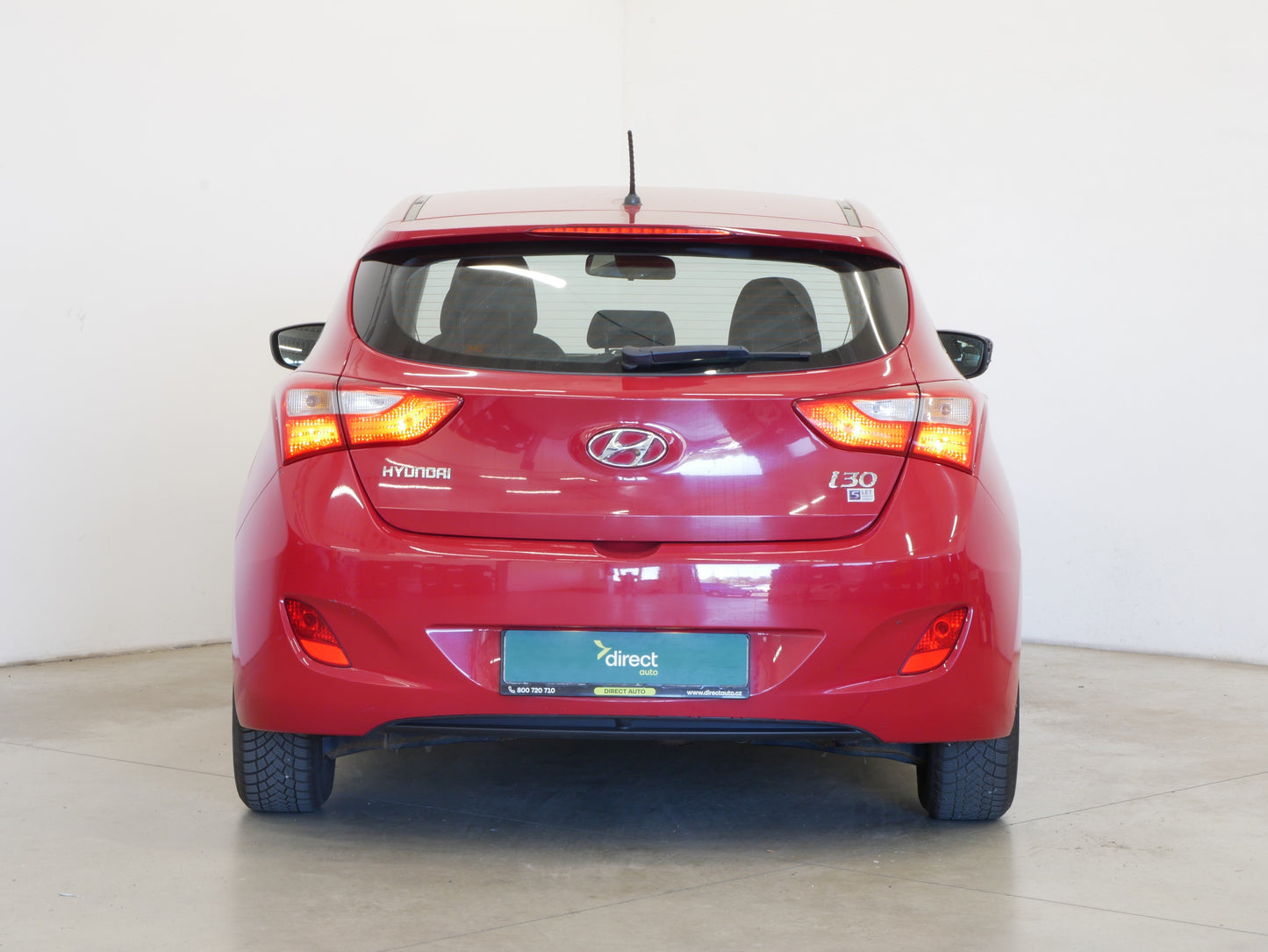 Hyundai i30 1,4 CVVT 73kW TRIKOLOR PLUS