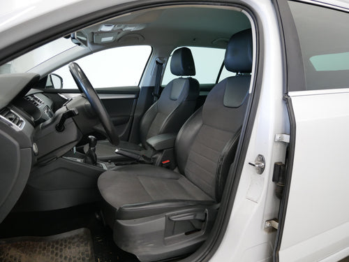 Škoda Octavia 2.0 TDI 110 kW Elegance – foto 6