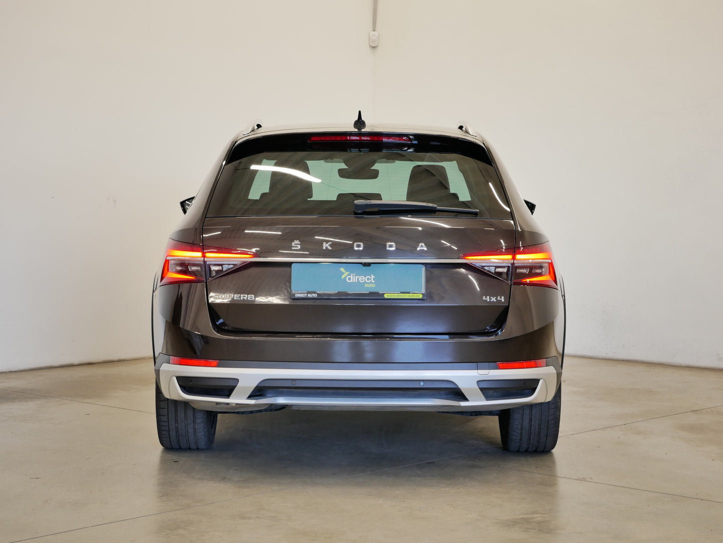 Škoda Superb 2.0 TDI 140 kW Scout