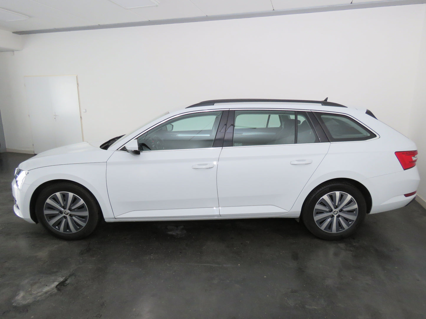 Škoda Superb 2.0 TDI 110 kW Ambition Plus