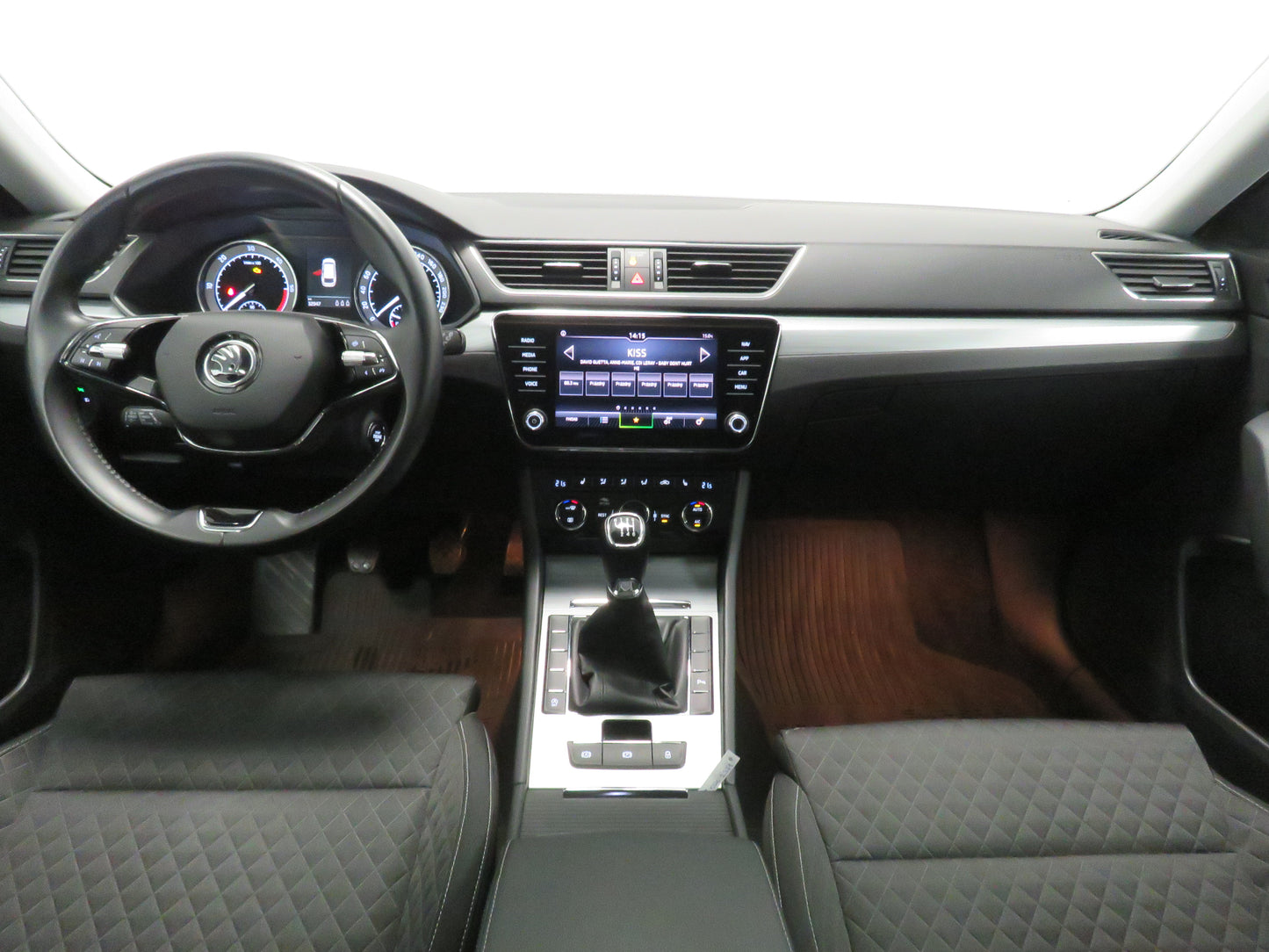 Škoda Superb 2.0 TDI 110 kW Ambition Plus