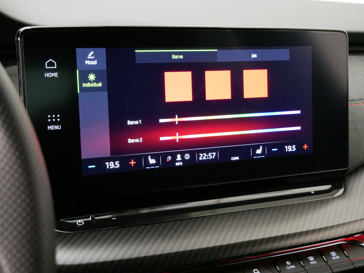 Škoda Octavia RS 2.0 TSI/180 kW/DSG/RS/NAVI/LED/PŘÍPRAVAproTAŽNÉ/CZ