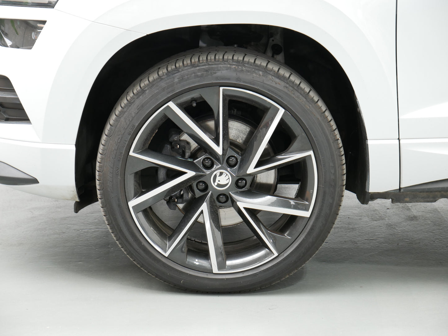 Škoda Karoq 2.0 TDI/110kW/DSG/4x4/SPORTLINE+/PANO/TAŽNÉ/CZ/DPH