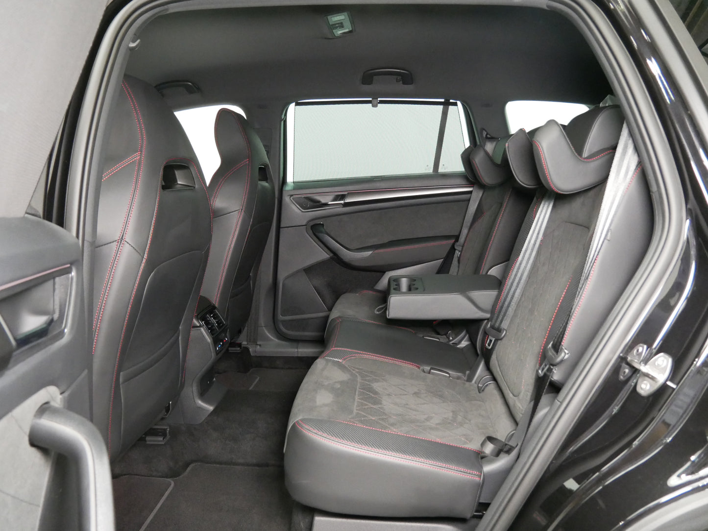 Škoda Kodiaq RS 2.0 TSI/180kW/DSG/4x4//TAŽNÉ/WEBASTO/CZ/DPH