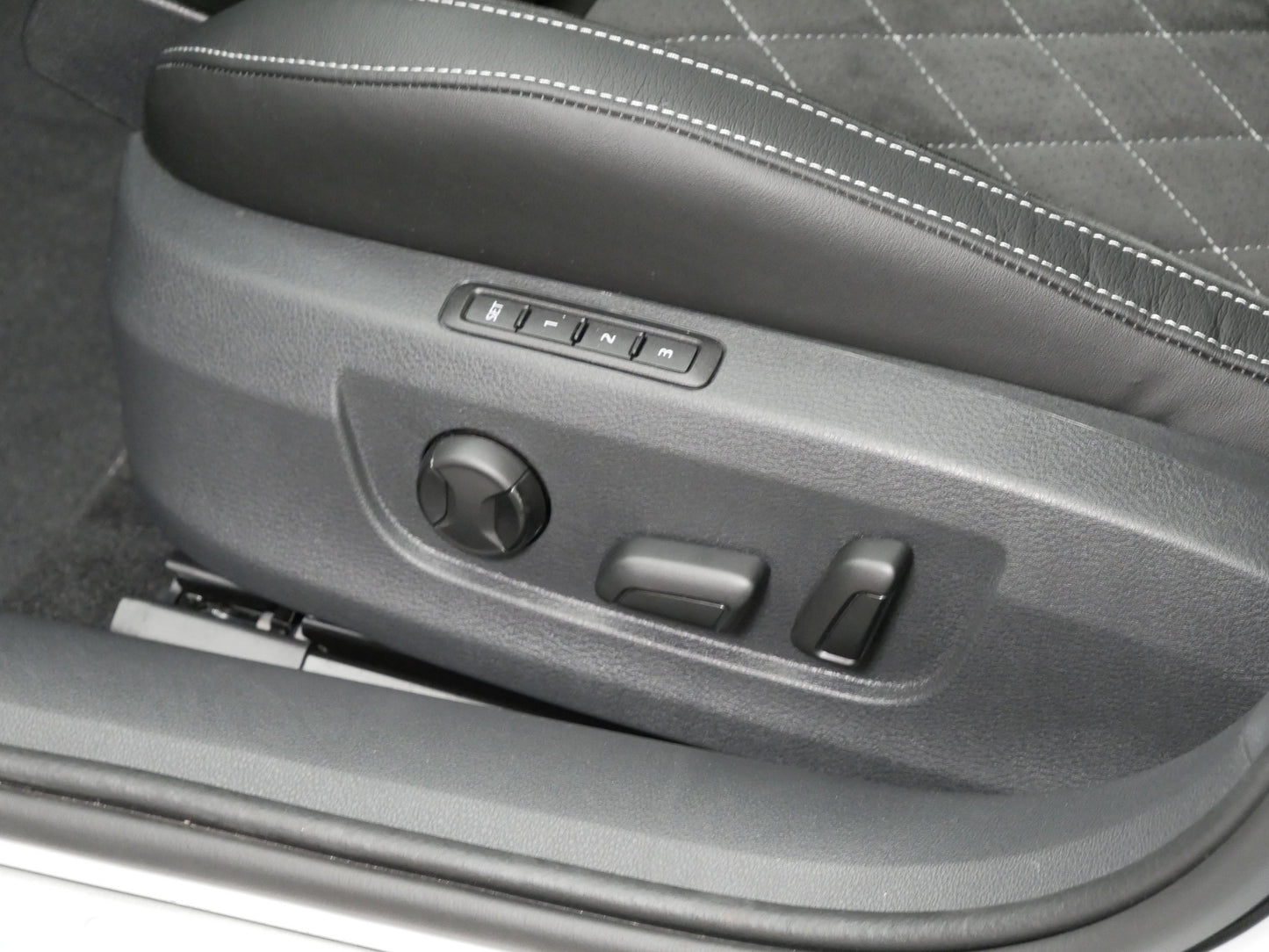 Škoda Superb iV iV 1.4 TSI 160 kW Sportline