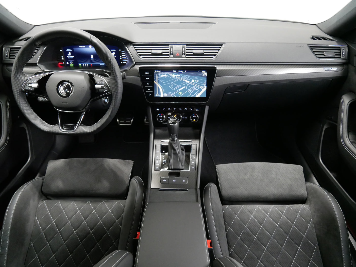 Škoda Superb iV iV 1.4 TSI 160 kW Sportline