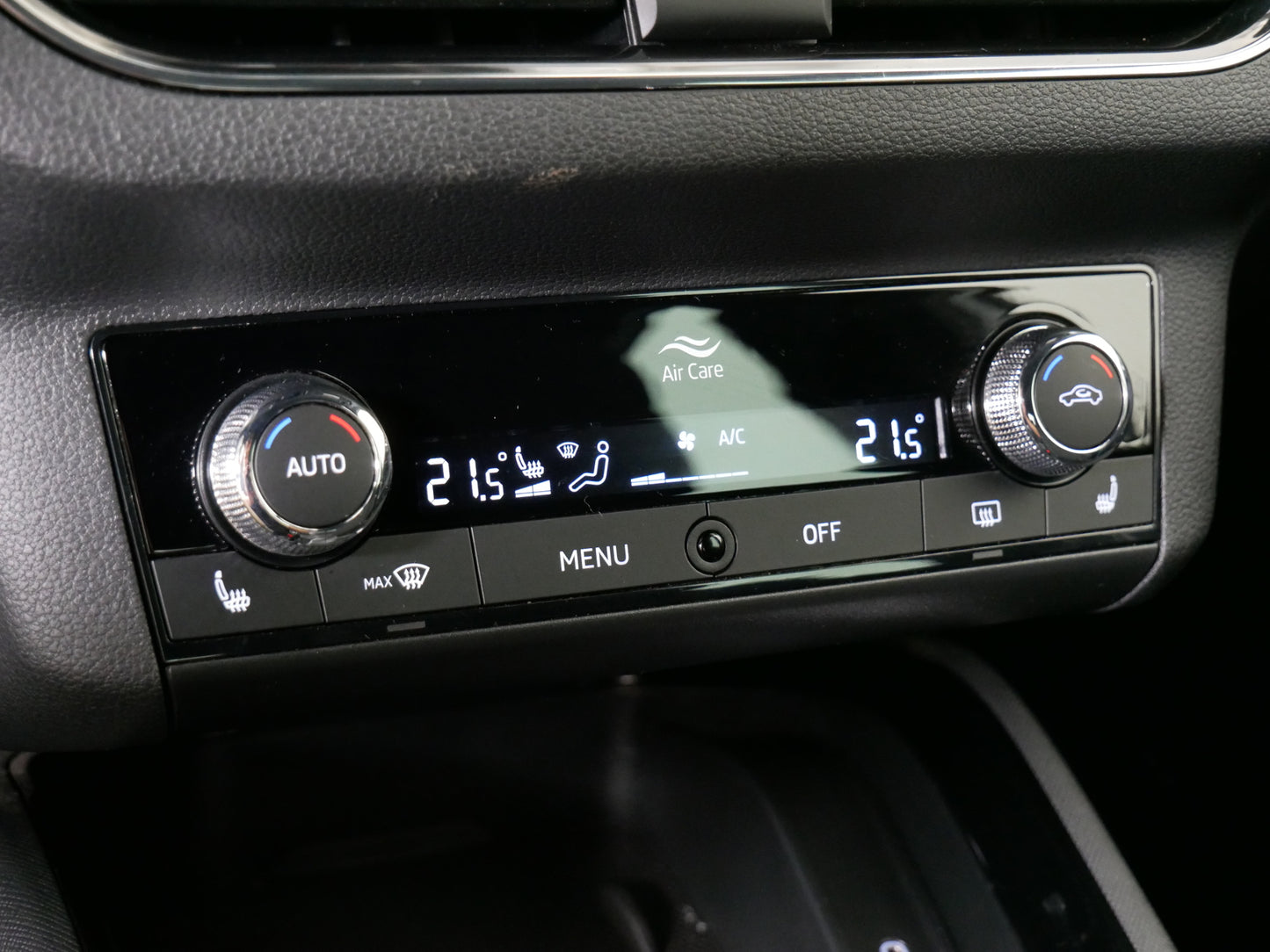 Škoda Kamiq 1.5 TSI/110kW/SCOUT/DPH/KAMERA
