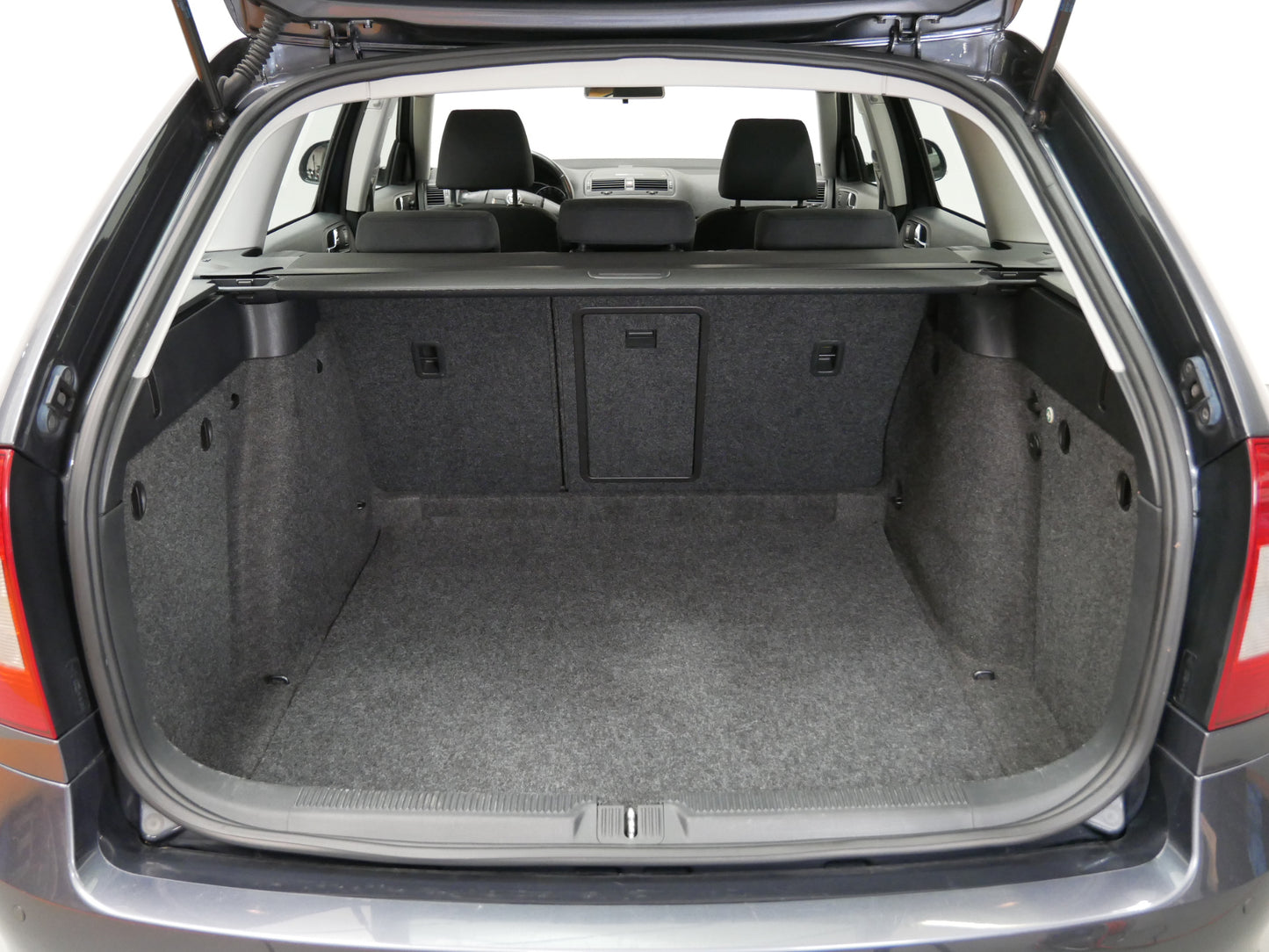 Škoda Octavia 1.6 TDI/77kW/AMBI+/KLIMA/TEMPOMAT