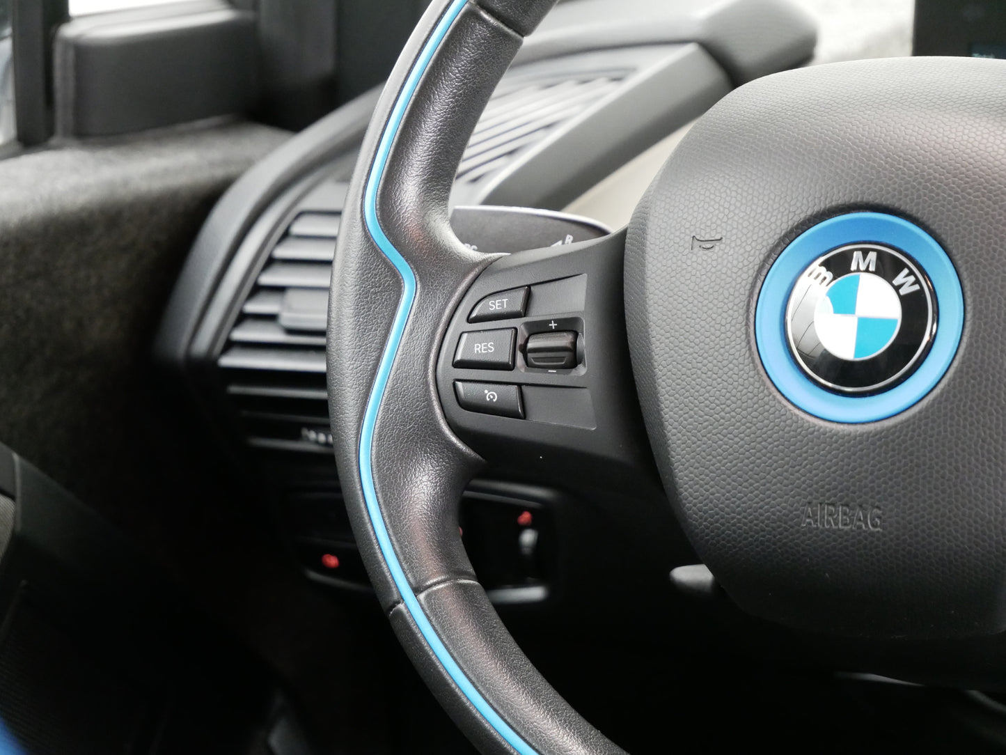 BMW i3 60 Ah/125kW/LED/NAVI