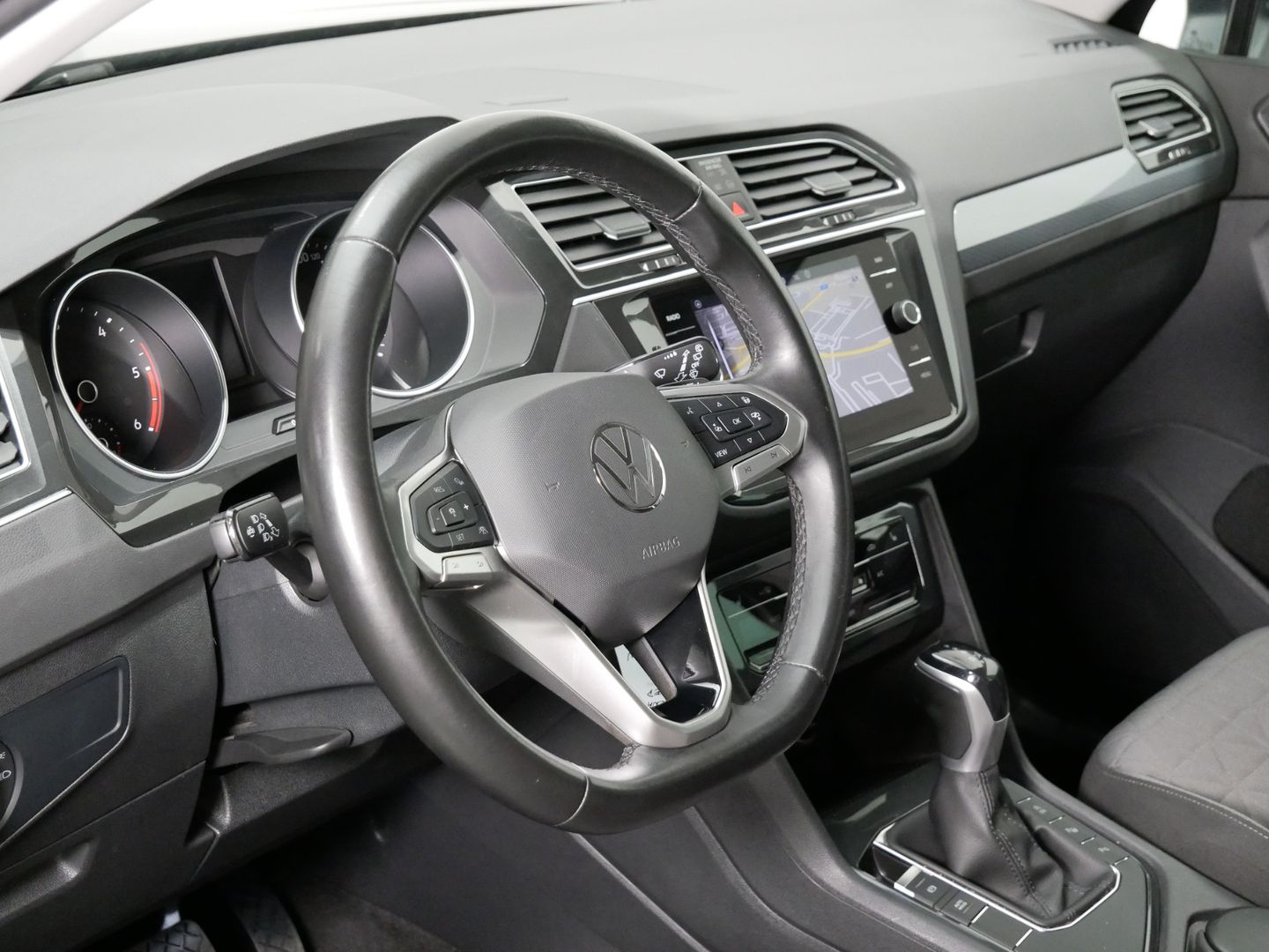 Volkswagen Tiguan 2.0 TDI/DSG/LEDKY/KAMERA/NAVIGACE/DPH