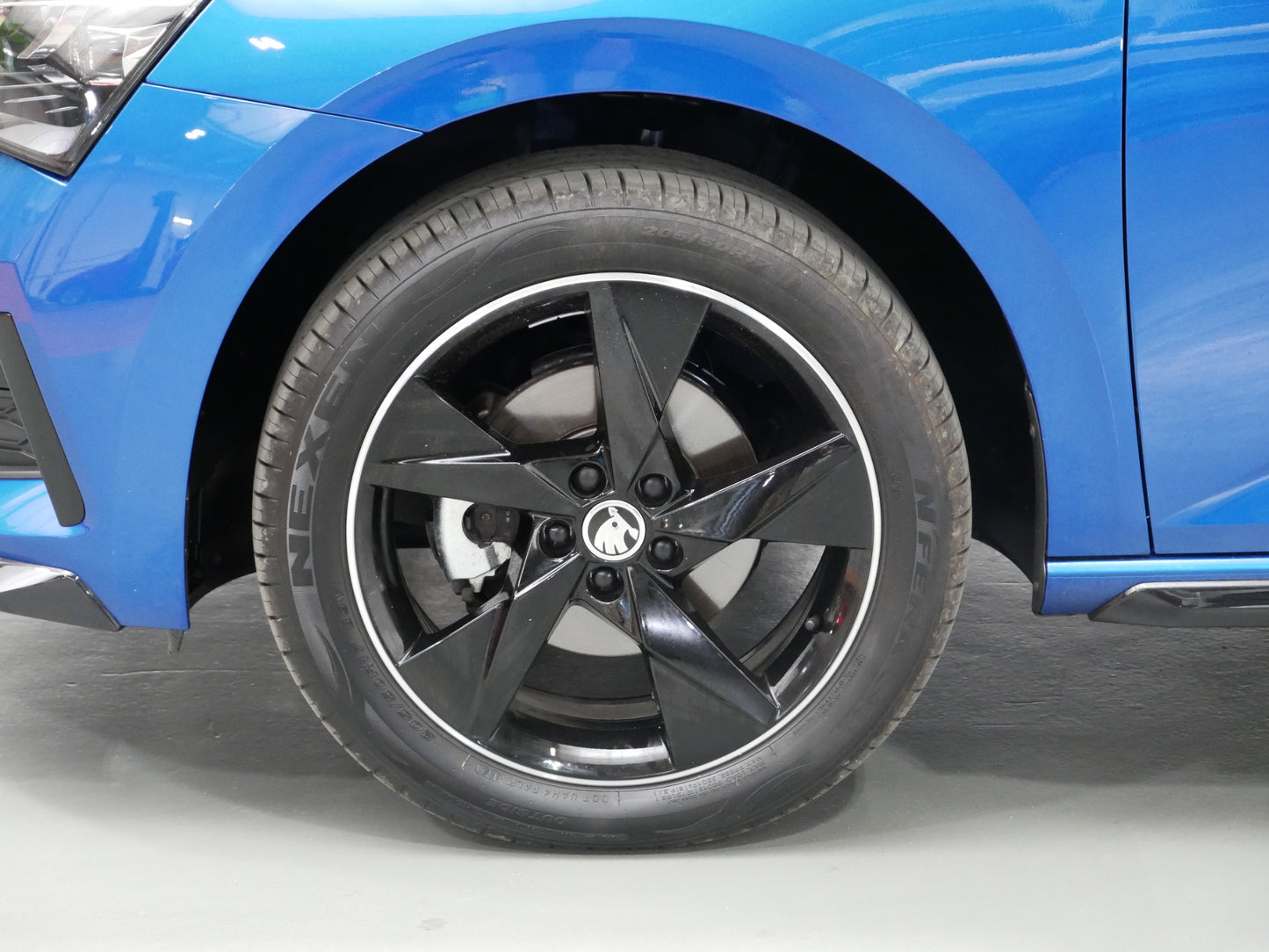 Škoda Scala 1.0 TSI/81kW/MonteCarlo/PANORAMA/DPH
