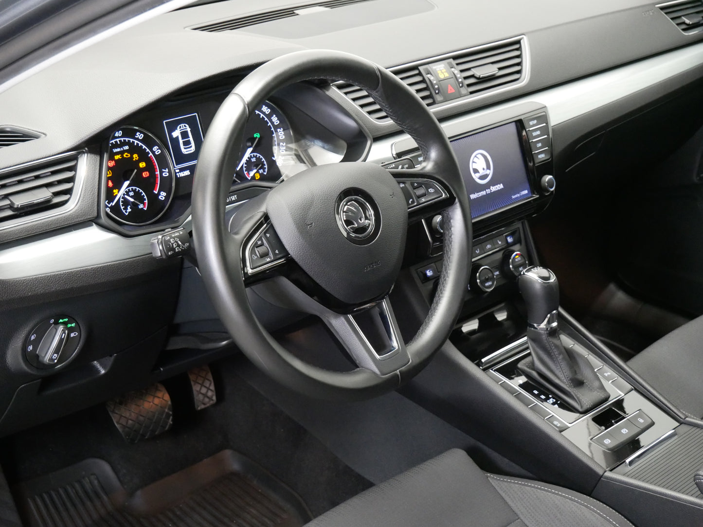 Škoda Superb 1.8 TSI/132kW/DSG/XENON/SERVIS/CZ/EL.SEDÁK