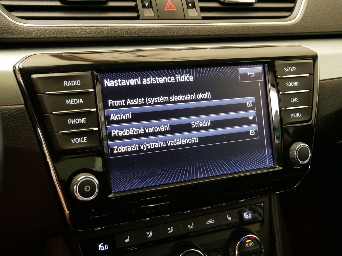 Škoda Superb 1.8 TSI/132kW/DSG/XENON/SERVIS/CZ/EL.SEDÁK