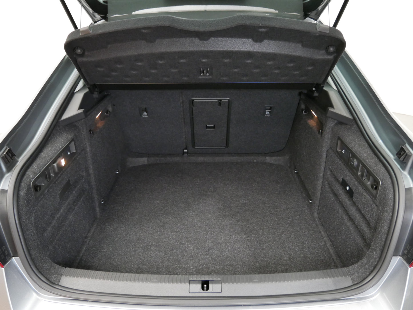 Škoda Superb 1.8 TSI/132kW/DSG/XENON/SERVIS/CZ/EL.SEDÁK