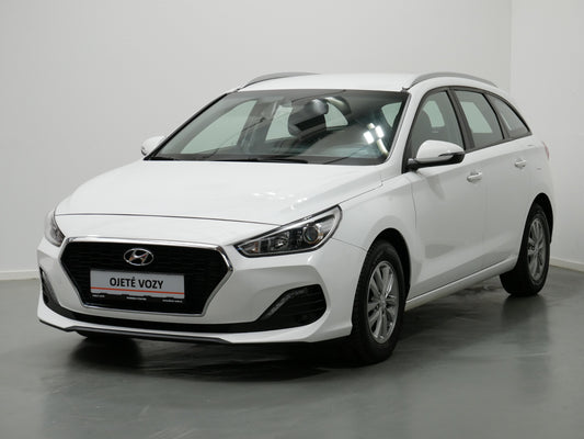 Hyundai i30 1.6 CRDI/85kW/SERVIS/DPH/KAMERA/TEMPOMAT/CZ