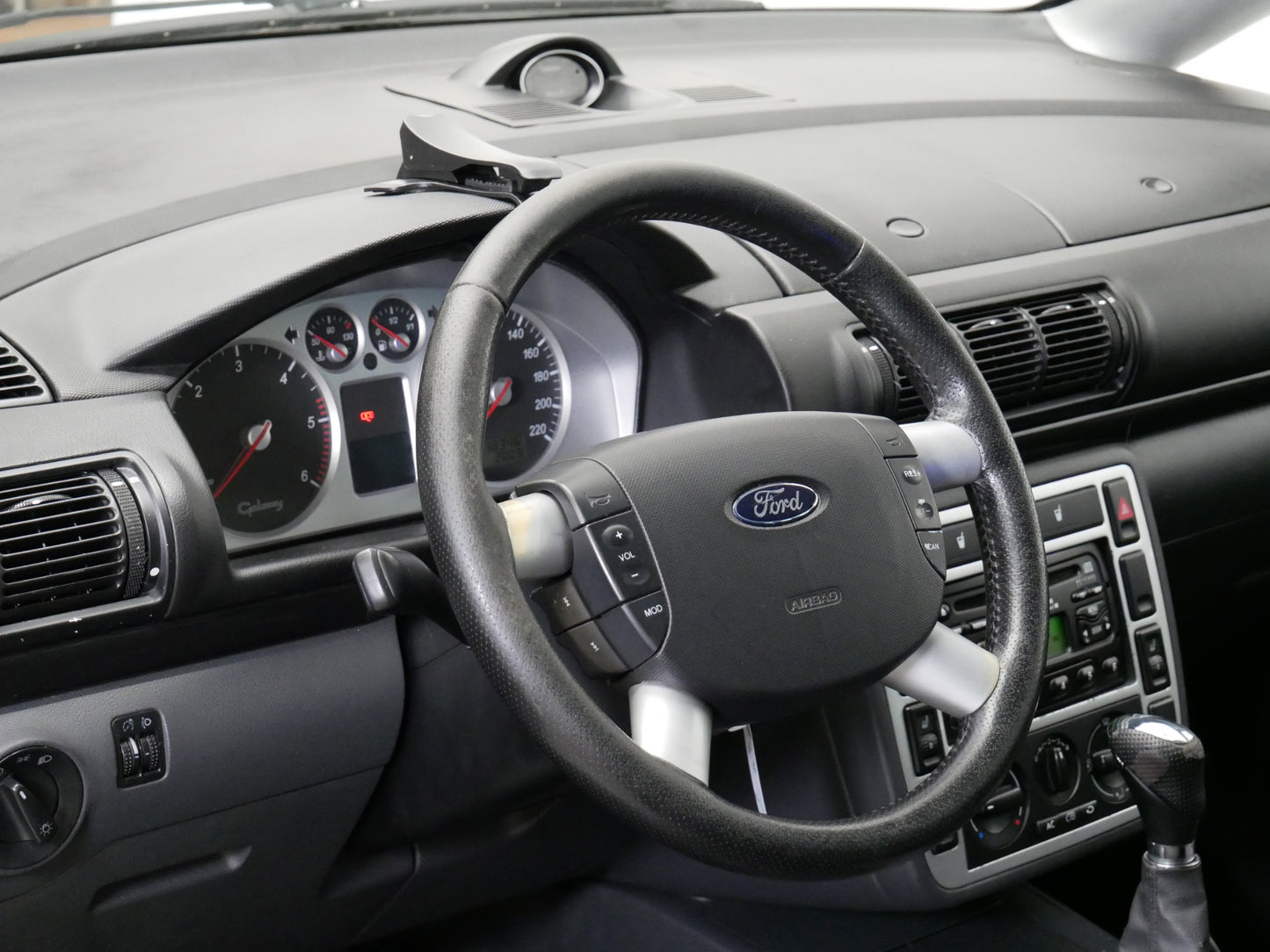 Ford Galaxy 1.9 TDI/85 kW/STK/6-MÍST/KLIMA