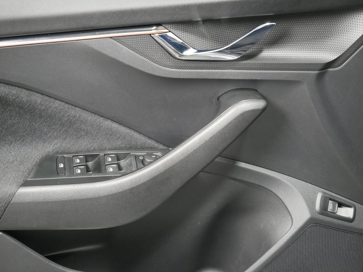 Škoda Scala 1.5 TSI/STYLE/TAŽNÉ/KAMERA/LED
