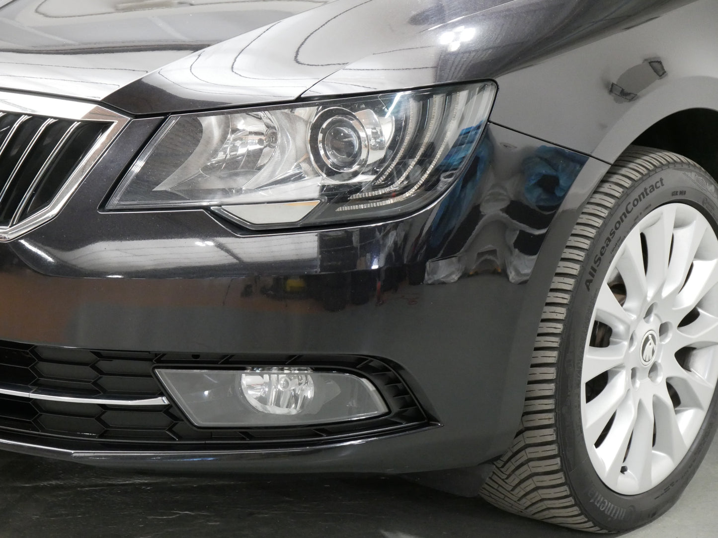 Škoda Superb 2.0 TDI/125 kW/DSG/XENONY/NAVIGACE/17"ALU