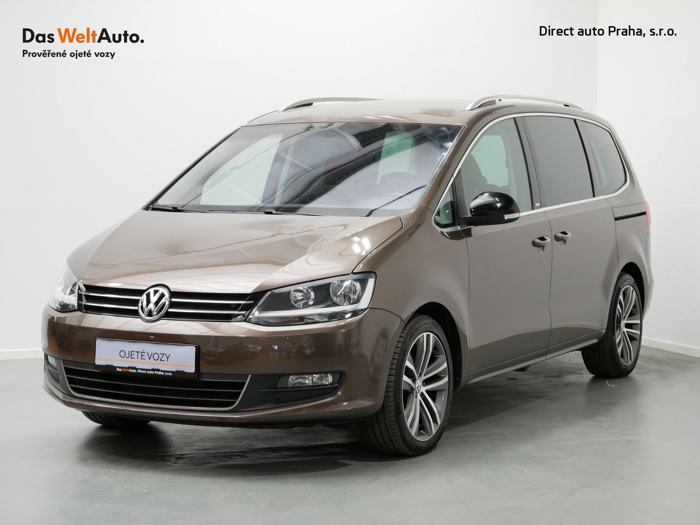 Volkswagen Sharan 2.0 TDI/125kW/DSG/DYNAUDIO/NAVI/EL.VÍKO+DVEŘE/NAVI