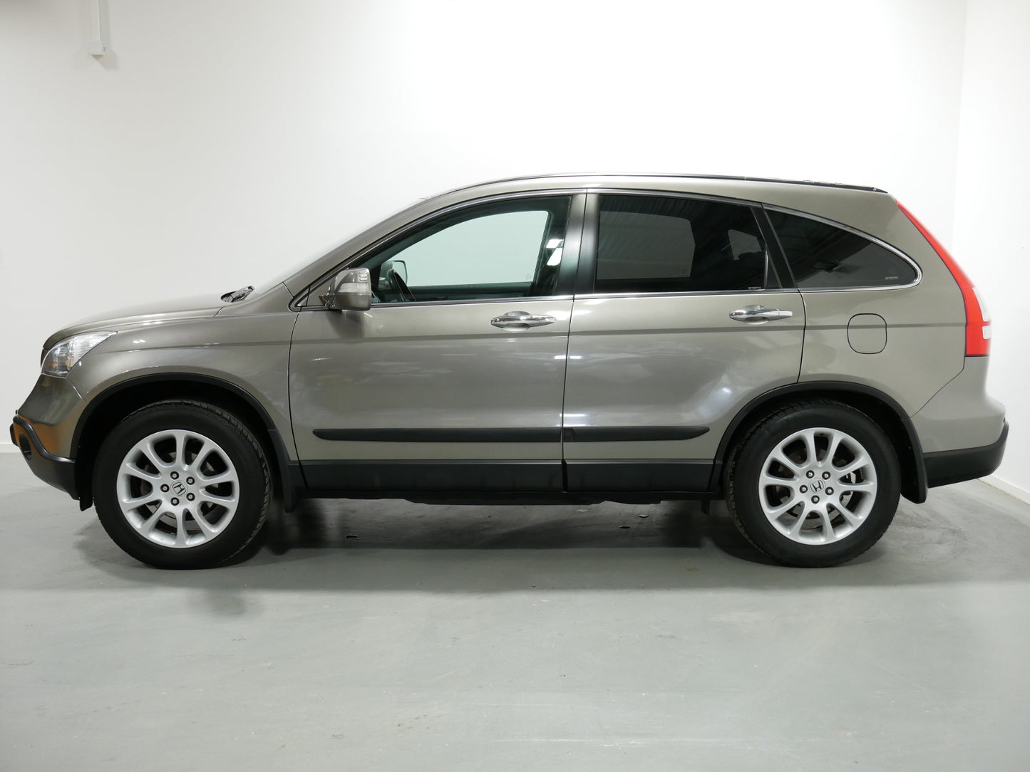 Honda CRV 2.0i/110kW/4x4/TAŽNÉ/TEMPOMAT