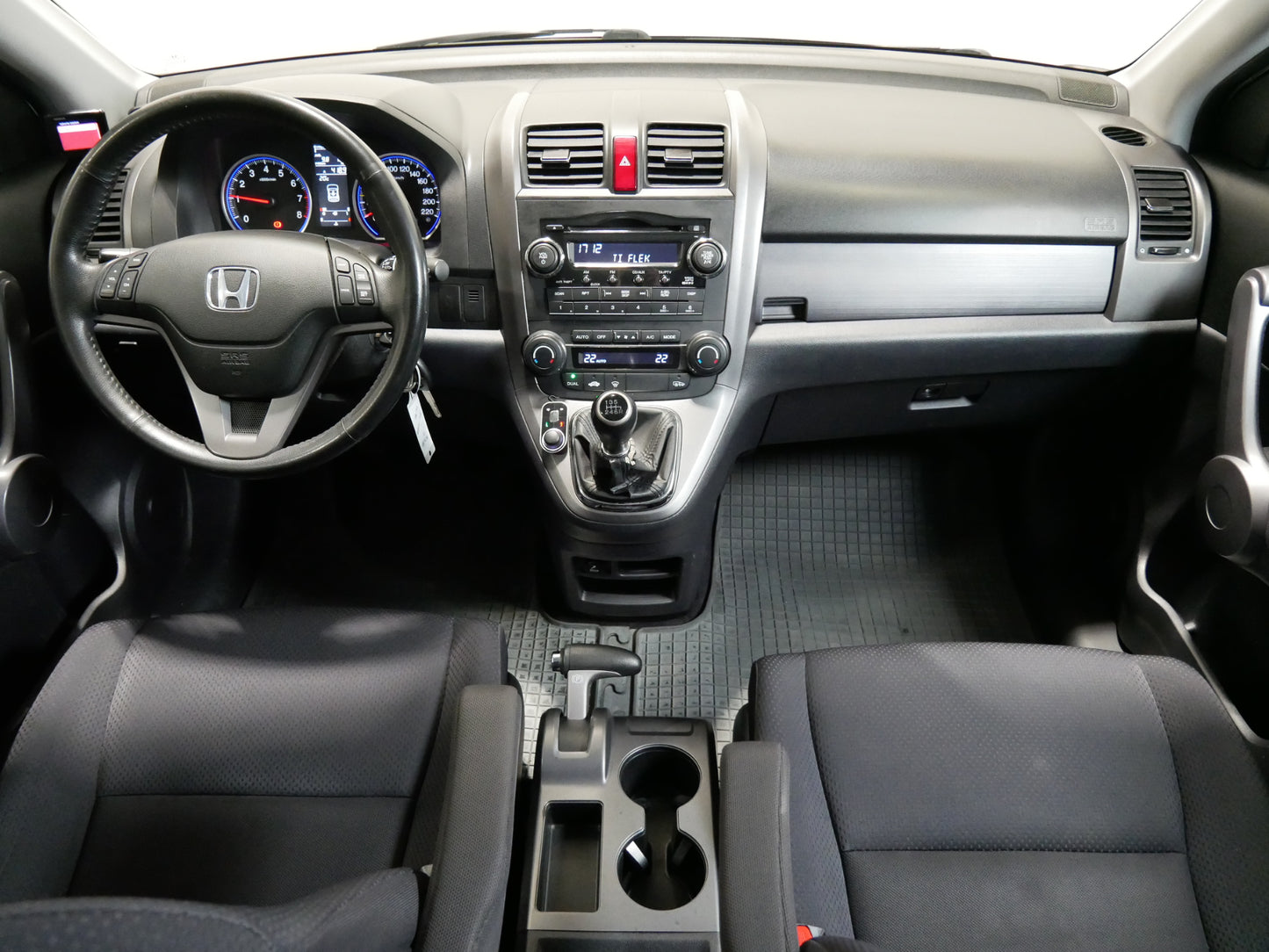 Honda CRV 2.0i/110kW/4x4/TAŽNÉ/TEMPOMAT