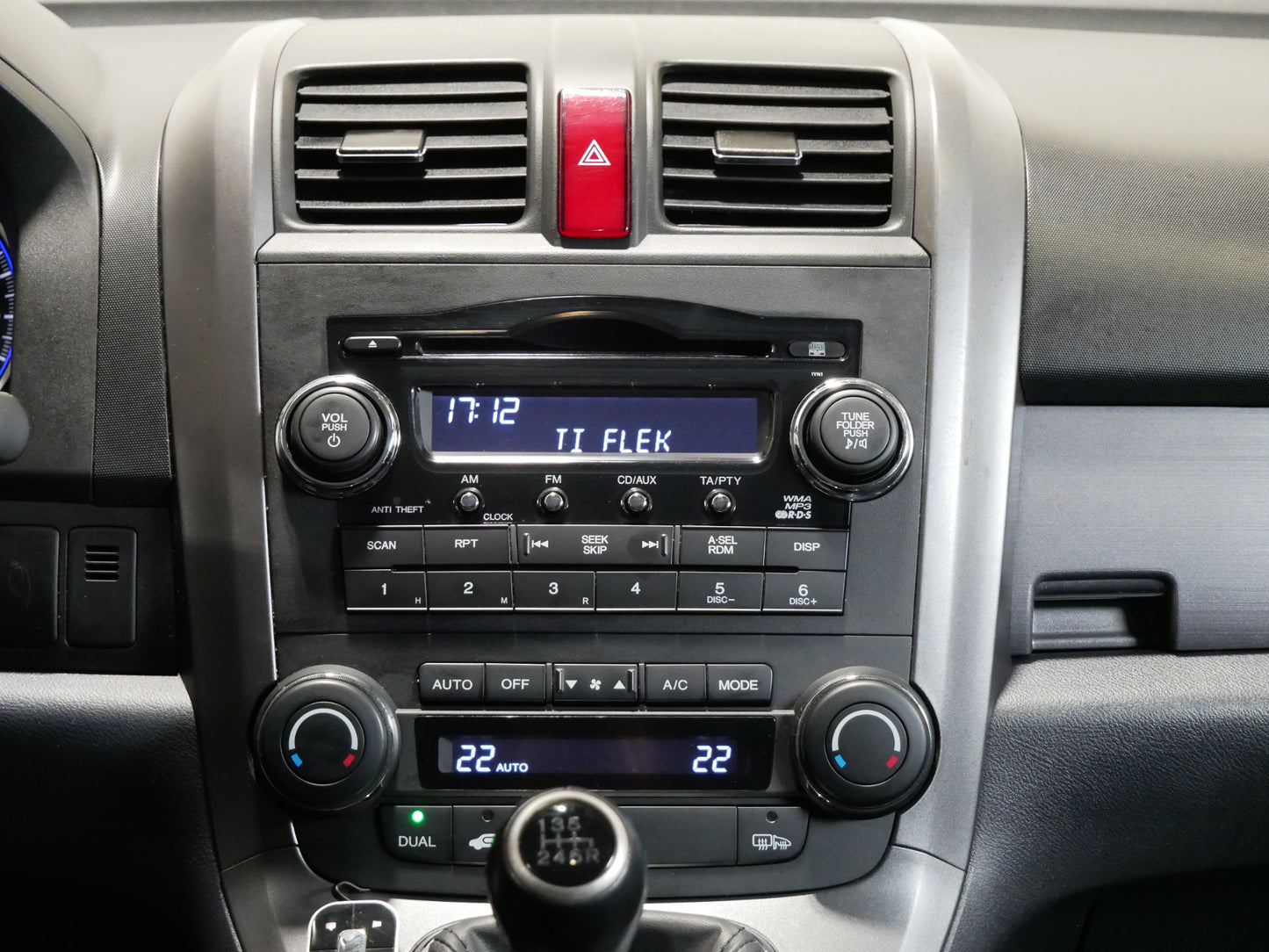 Honda CRV 2.0i/110kW/4x4/TAŽNÉ/TEMPOMAT