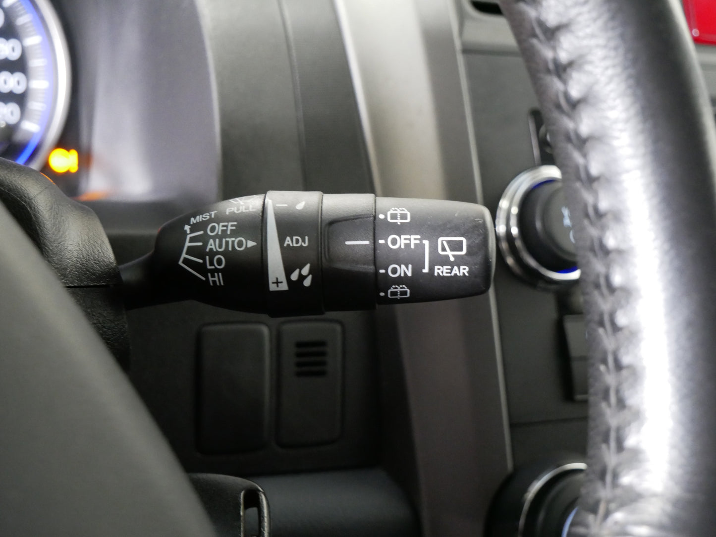 Honda CRV 2.0i/110kW/4x4/TAŽNÉ/TEMPOMAT