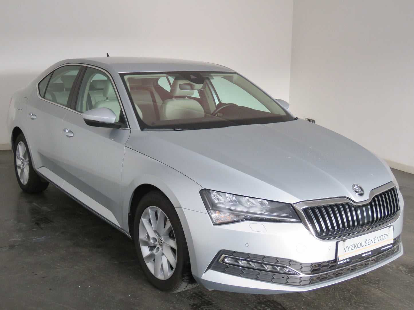 Škoda Superb 2.0 TDI 110 kW DSG Style