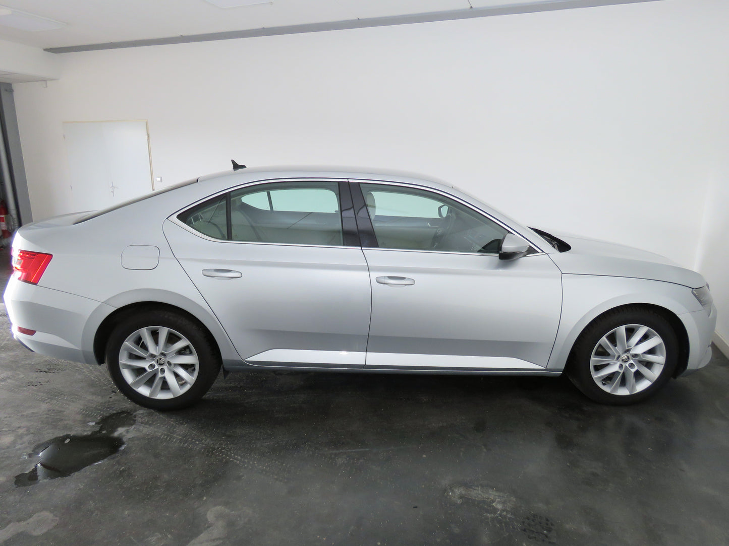 Škoda Superb 2.0 TDI 110 kW DSG Style
