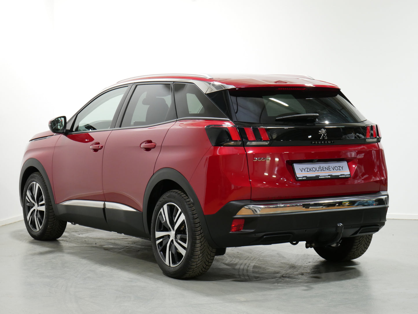 Peugeot 3008 1.5 HDI 96kW ALLURE