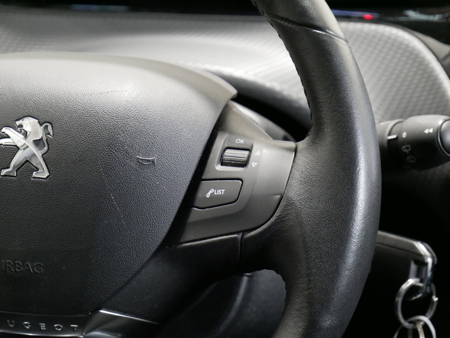 Peugeot 2008 1.2 PureTech 60 kW