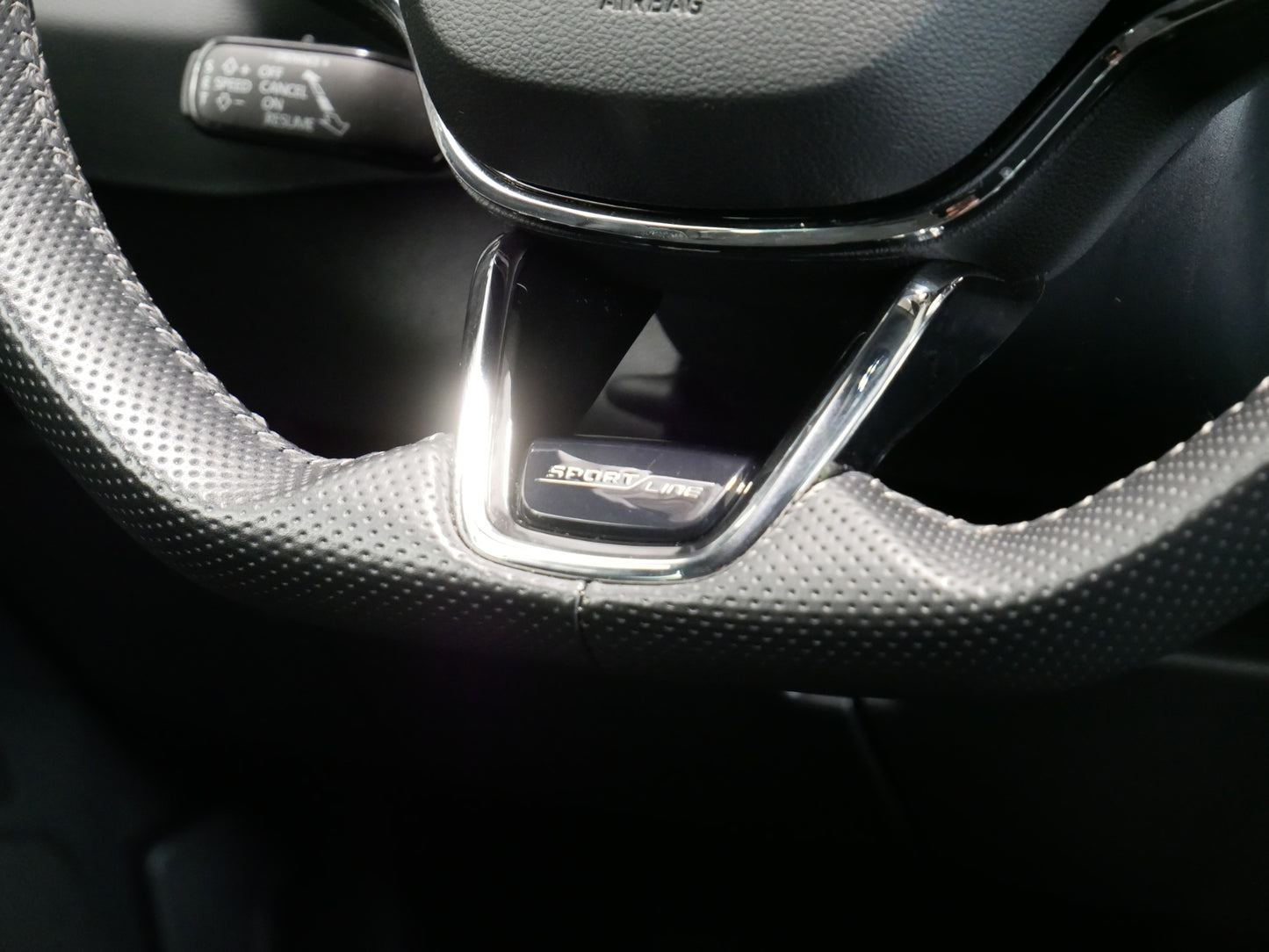 Škoda Karoq 2.0 TDI 110 kW Sportline