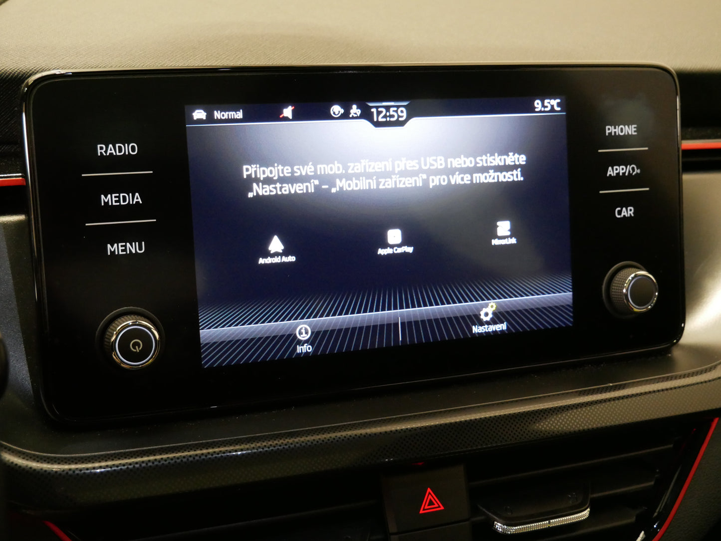Škoda Kamiq 1.0 TSI DSG Monte Carlo