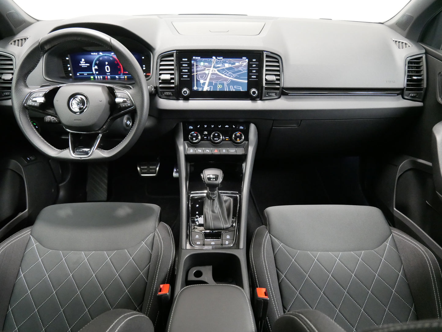 Škoda Karoq 2.0 TDI 110 kW SportLine